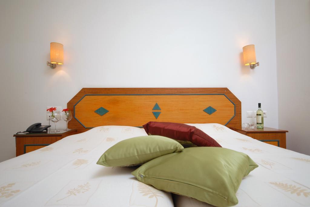 Barbouni Hotel & Studios Naxos City Chambre photo